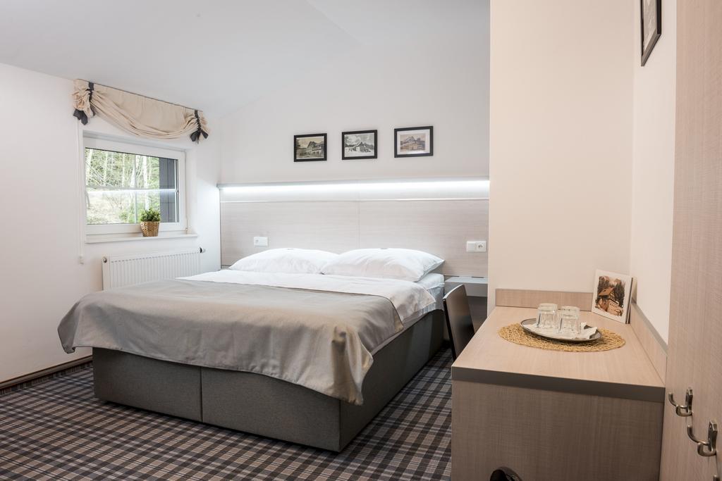 Horsky Hotel Dobra Chata Stachy Buitenkant foto